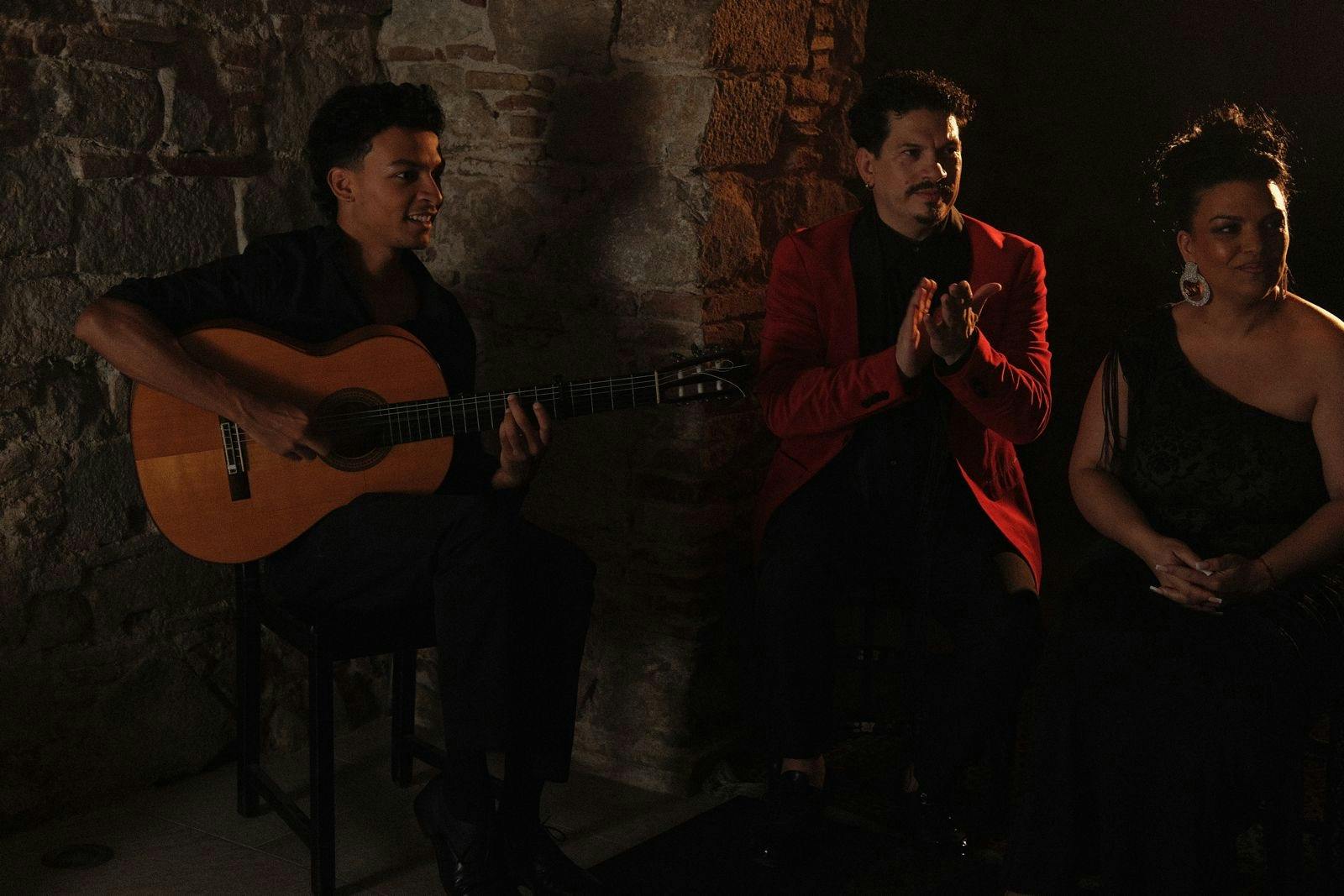 Las Brujas Flamenco: Flamenco Show 5