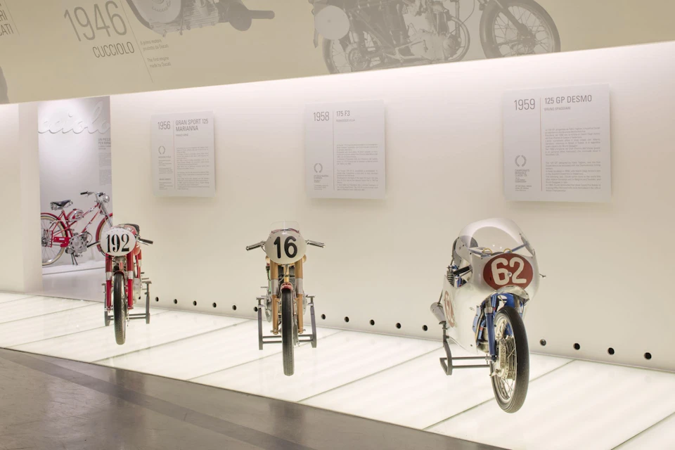 Racing motorcycle