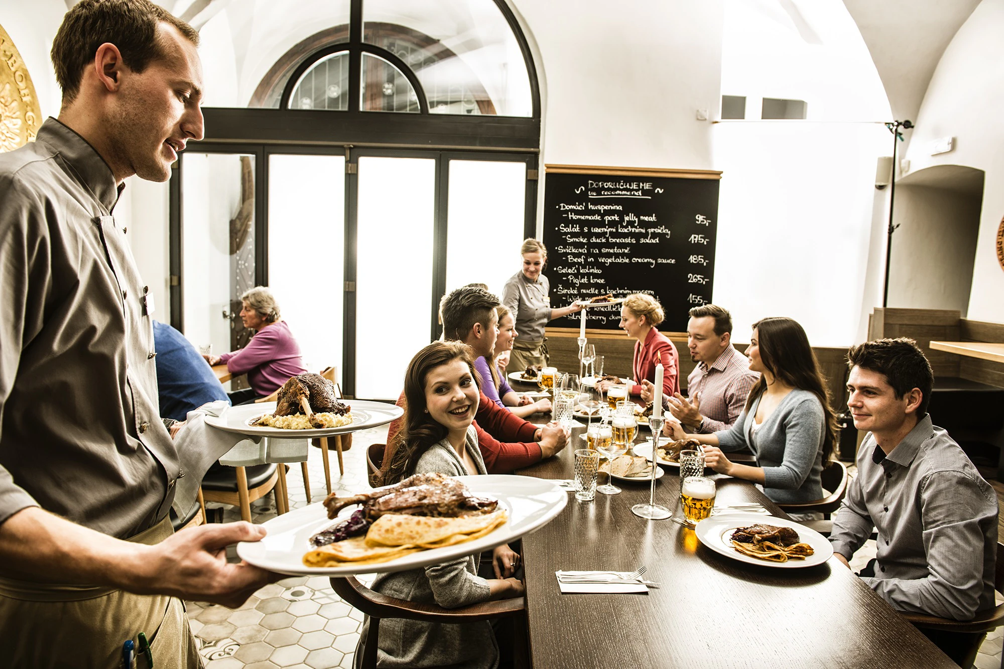 Prague: Walking Food Tour