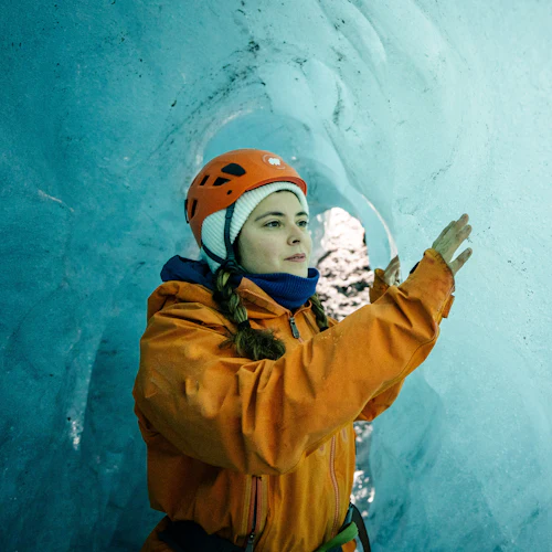 Iceland: Ice Cave Tour - Photo 5