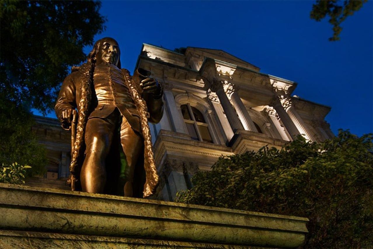 Statue of Benjamin Franklin at Old City Hall