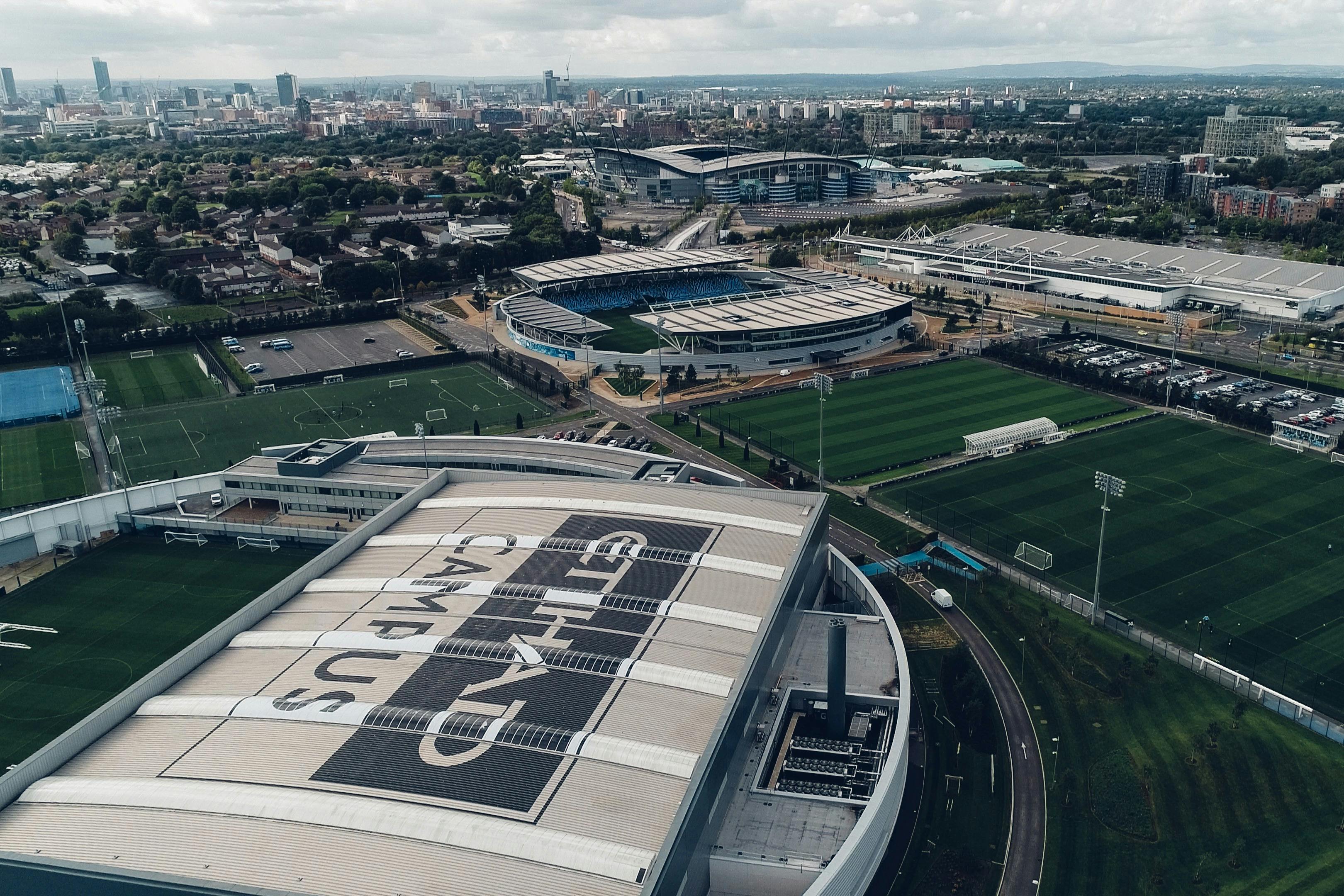 マンチェスター シティ スタジアム フットボール アカデミー ツアーのチケット