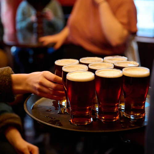 London: Guided Pub & Food Walking Tour + Tastings + Drinks
