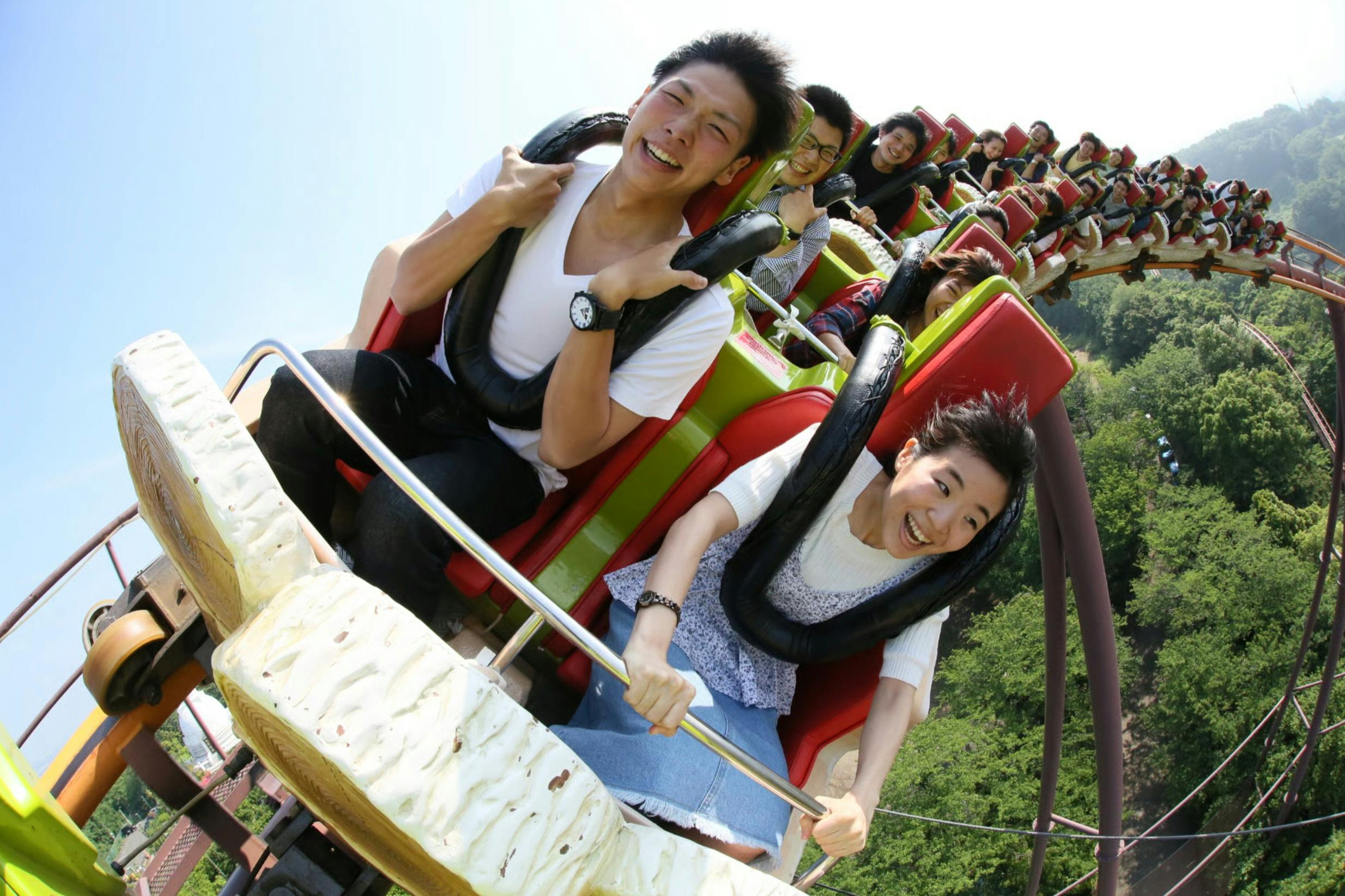 Yomiuriland: Entry Ticket + Optional 1-Day Train Pass