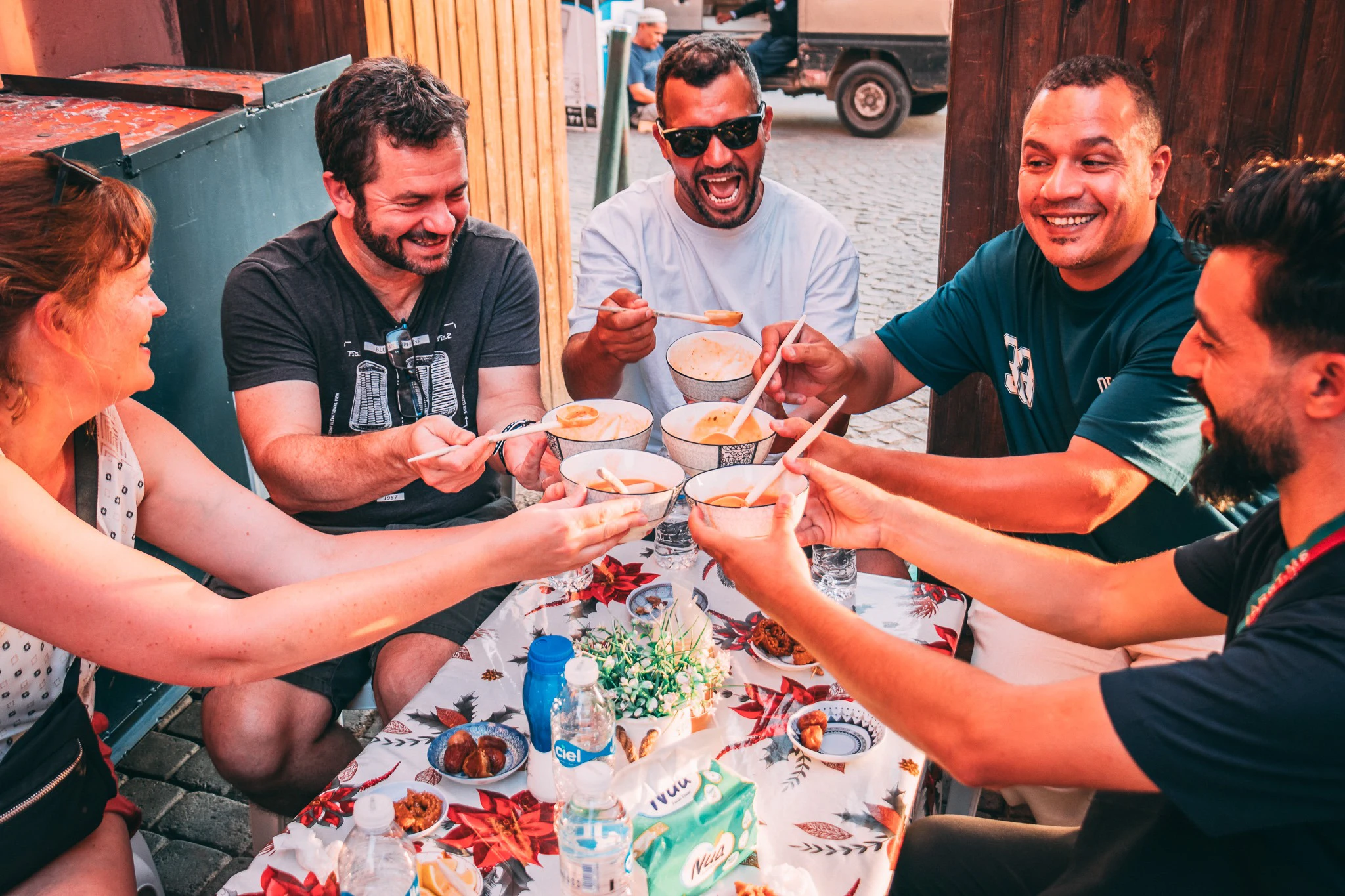 Marrakesh: Guided Evening Street Food Tour + Tastings