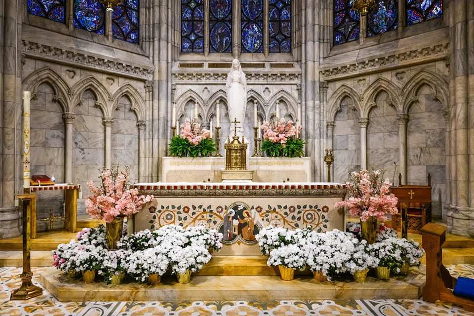 Virgin Mary Altar