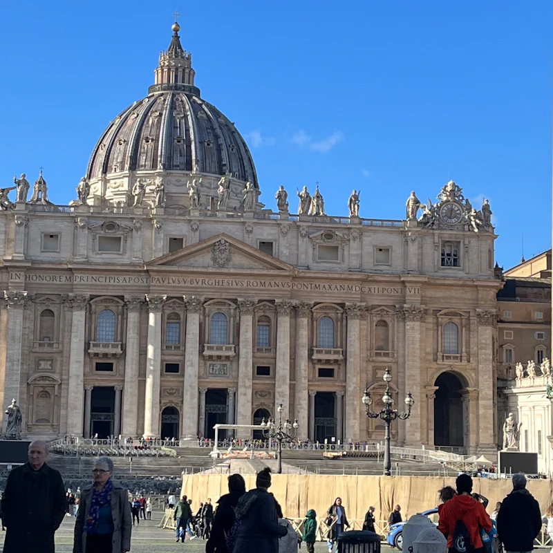St Peter's Basilica & Grottoes: Express Guided Tour