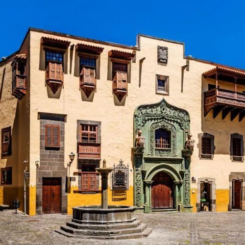 Gran Canaria: Guided Day Tour from Tenerife + Aquarium & Distillery Entry - Photo 2
