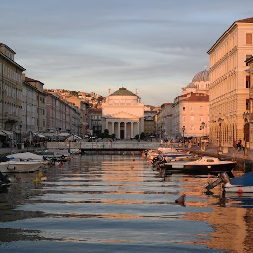 Trieste: City Tour Audio Guide App