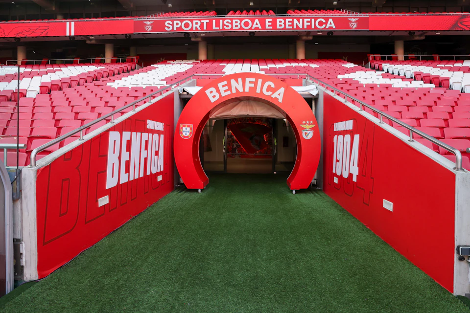 Tunnel access to the locker rooms