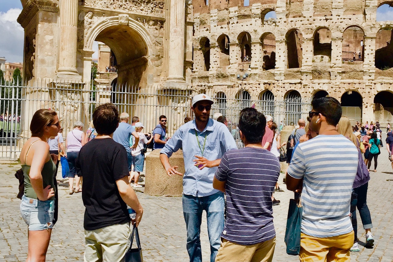Coliseu & Arena Floor: Visita guiada a pequenos grupos - Acomodações em Roma