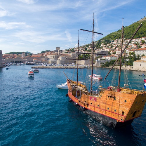 Game of Thrones and Dubrovnik History Combo Cruise & Walking Tour