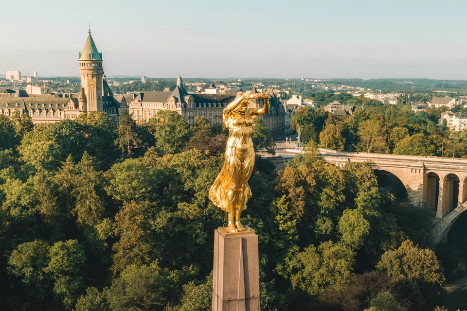 Statue of Gëlle Fra, Luxembourg