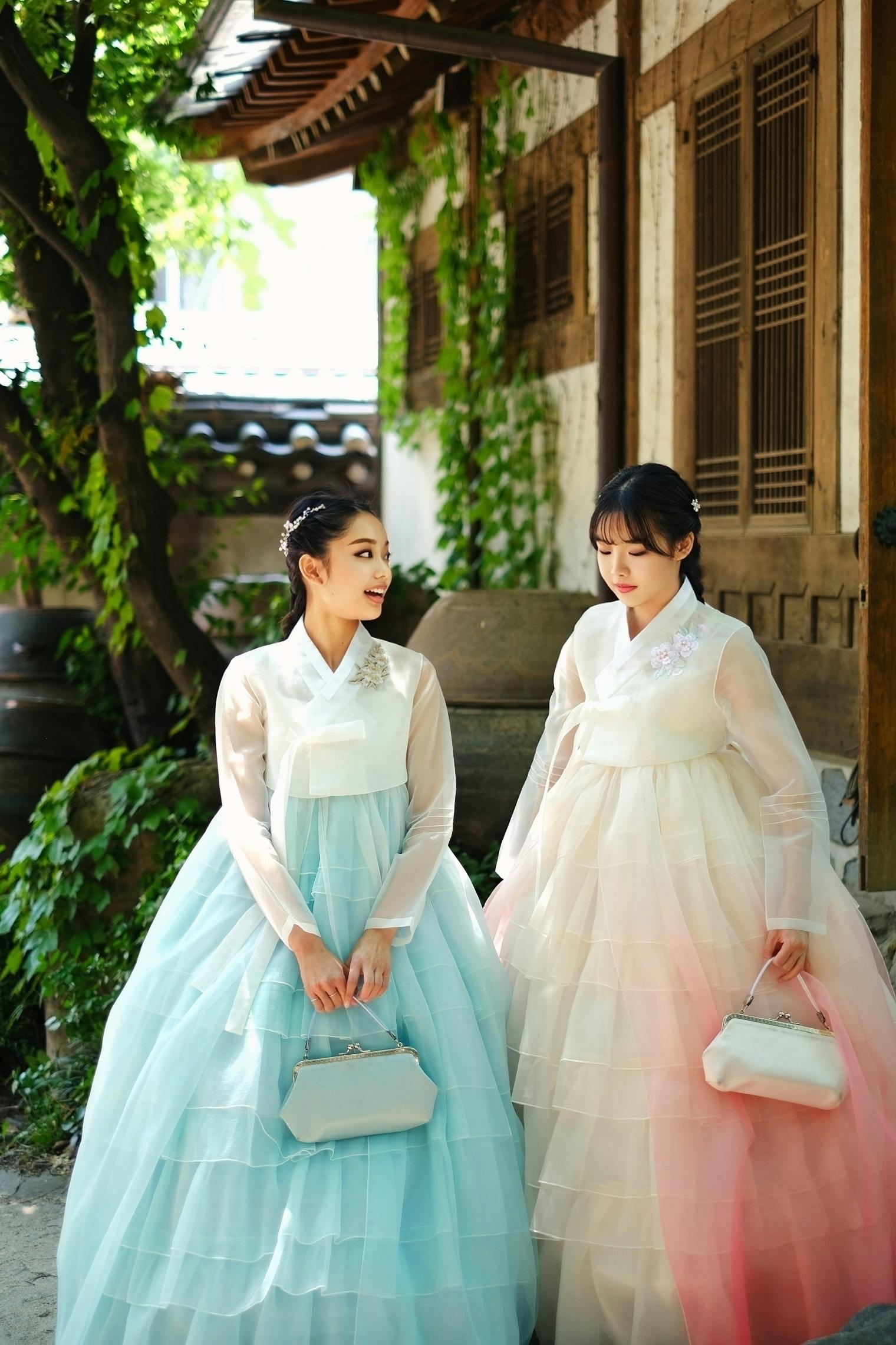 "Princess Hanbok" Hanbok Rental & Snap Photoshoot: Luxury Hanbok (Adults & Kids Available) - Photo 12