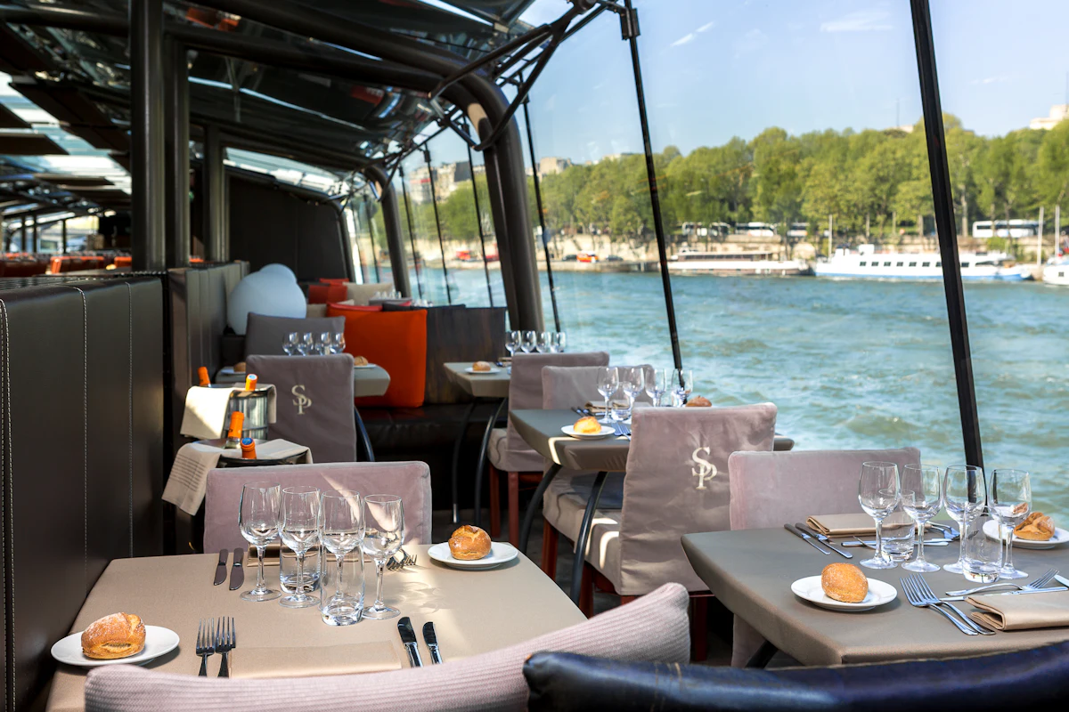 Seine River: 3-Course Lunch Cruise — 5