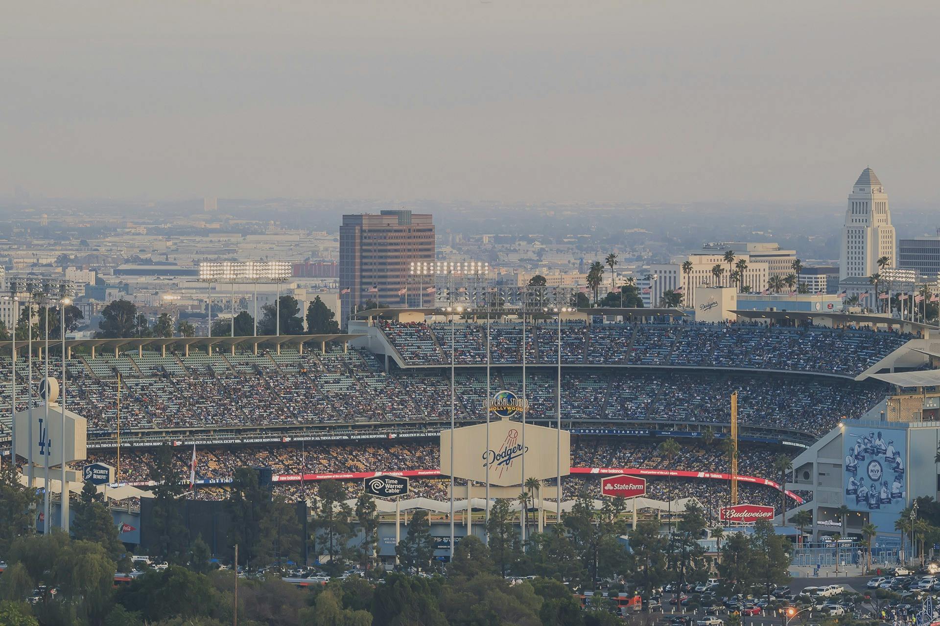 Dodger Stadium: LA Dodgers Baseball Game Tickets