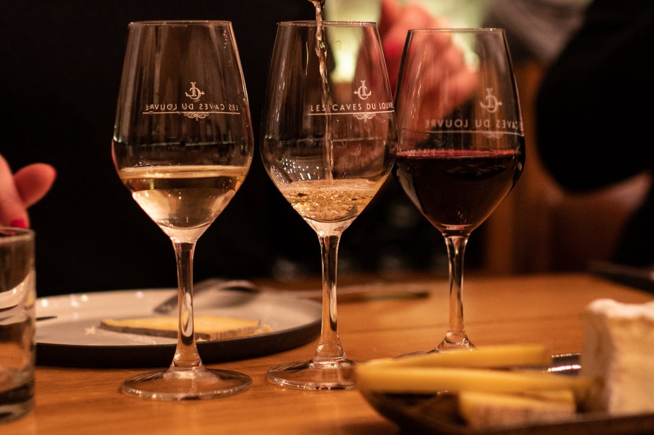 ルーブル美術館の洞窟