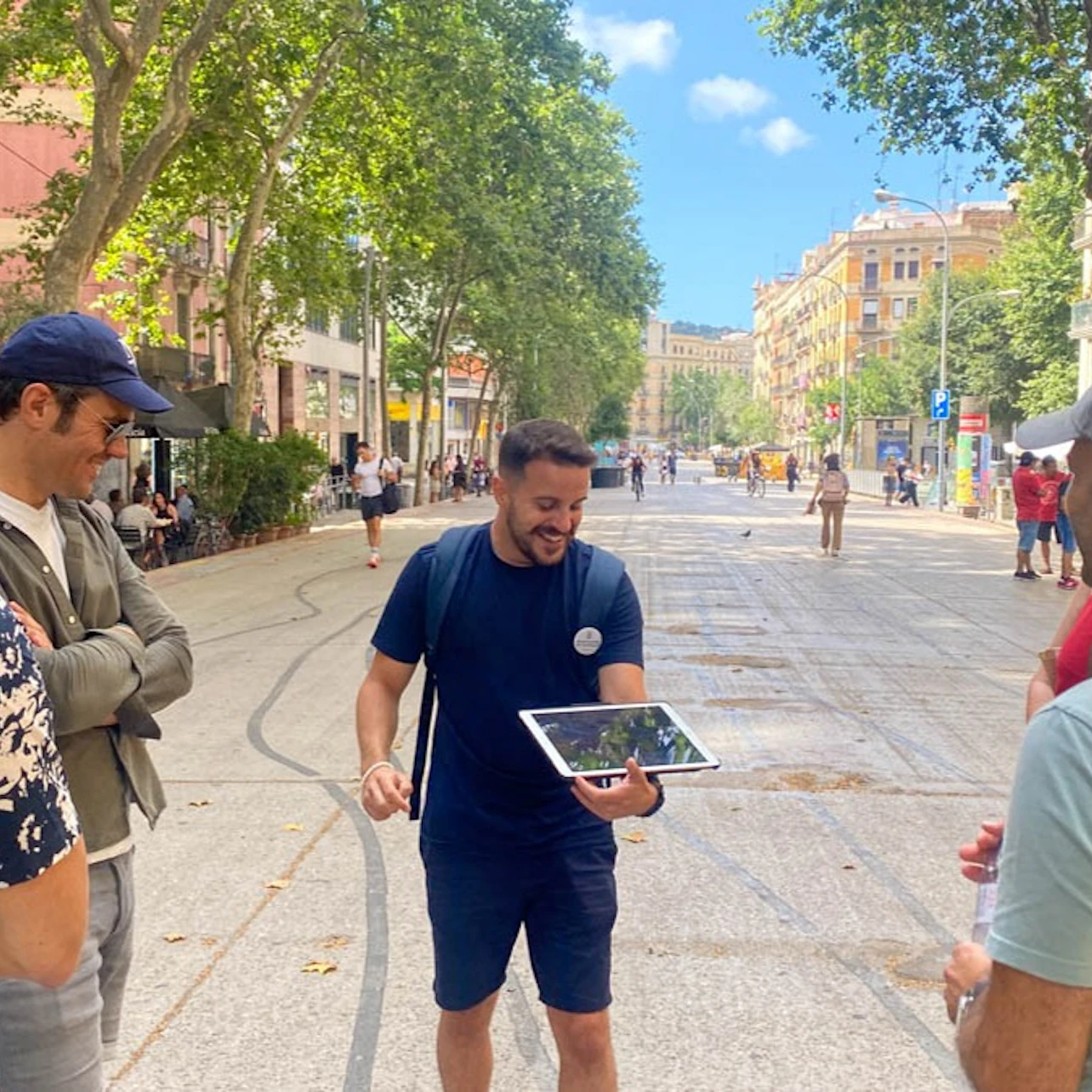 Barcelona: Private Tapas Tasting Tour in French