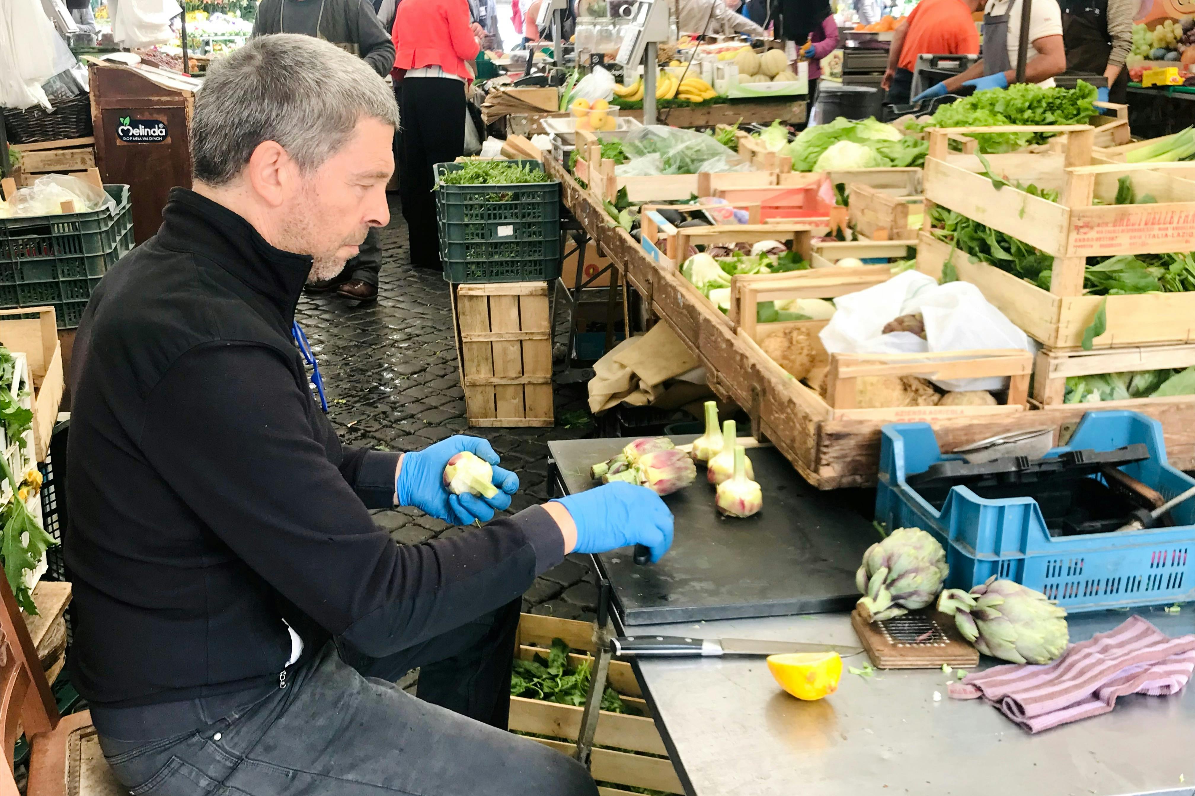 Αγρότες στην τοπική αγορά