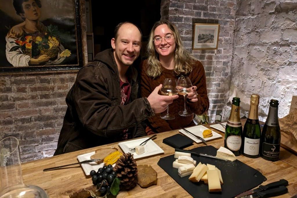 Połączenie jedzenia i szampana