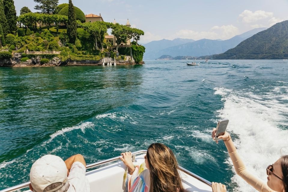Como & Bellagio: Guided Tour from Milan + Private Lake Como Cruise