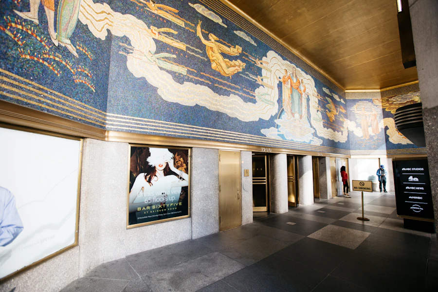 NYC Rockefeller Center Guided Tour - Hellotickets