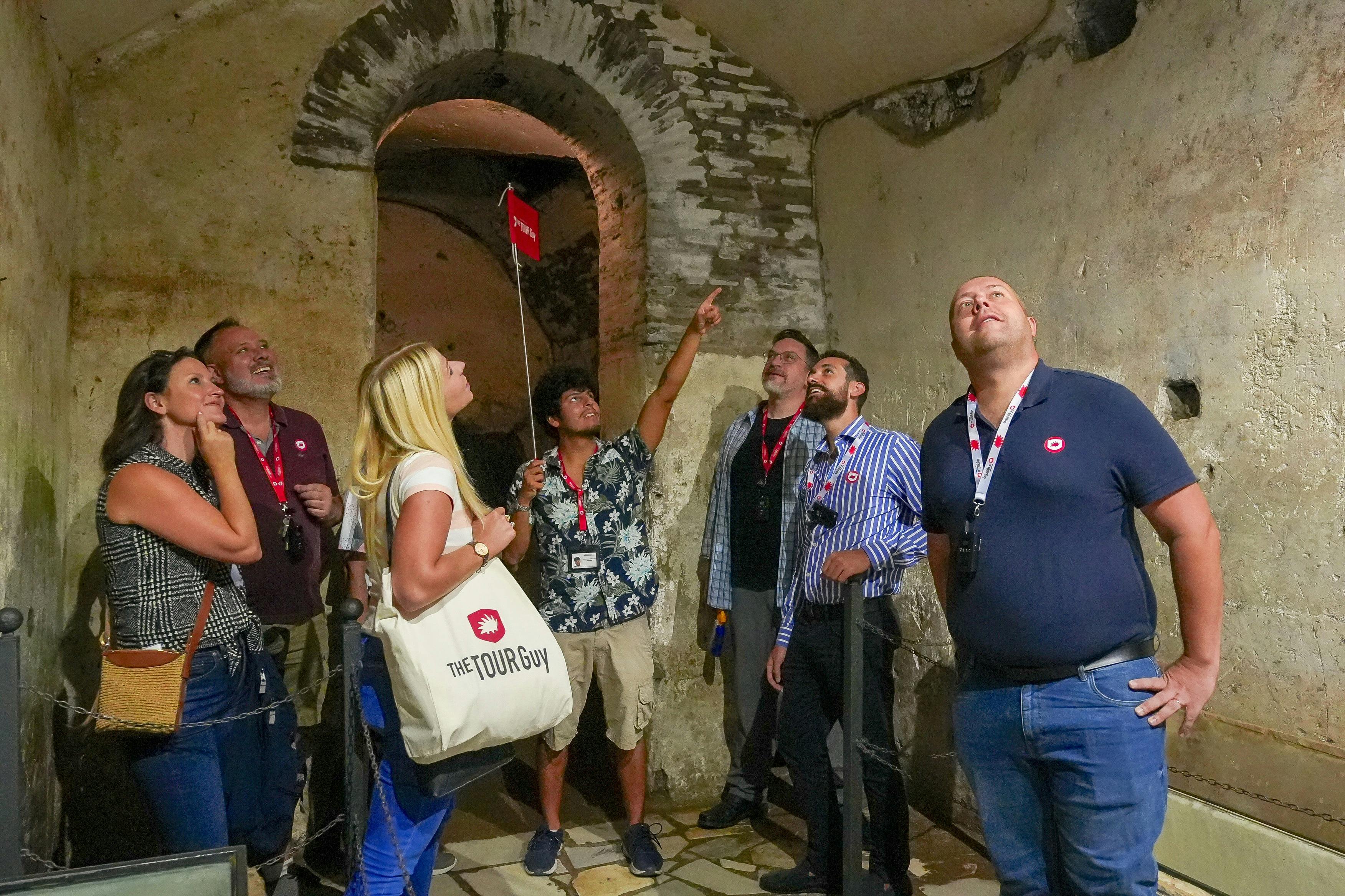 専門ガイドと一緒にローマの隠れた名所2か所を訪れよう