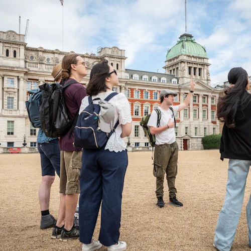 London: 30+ Top Sights Guided Walking Tour + St. Paul's Cathedral Entry - Photo 10