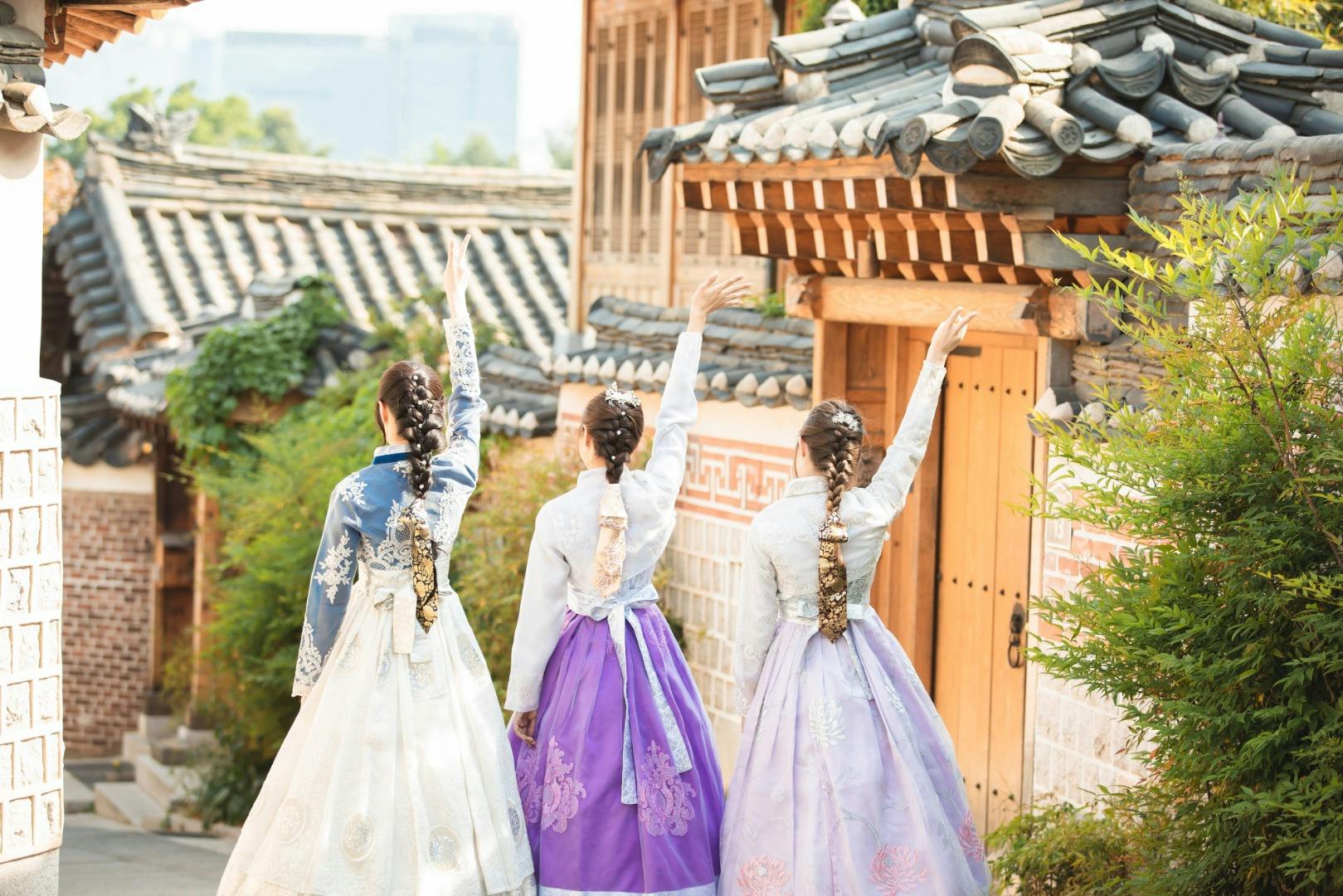 Seoul Gyeongbokgung: Hanbok Rental Experience - 1-Day Rental - Photo 5