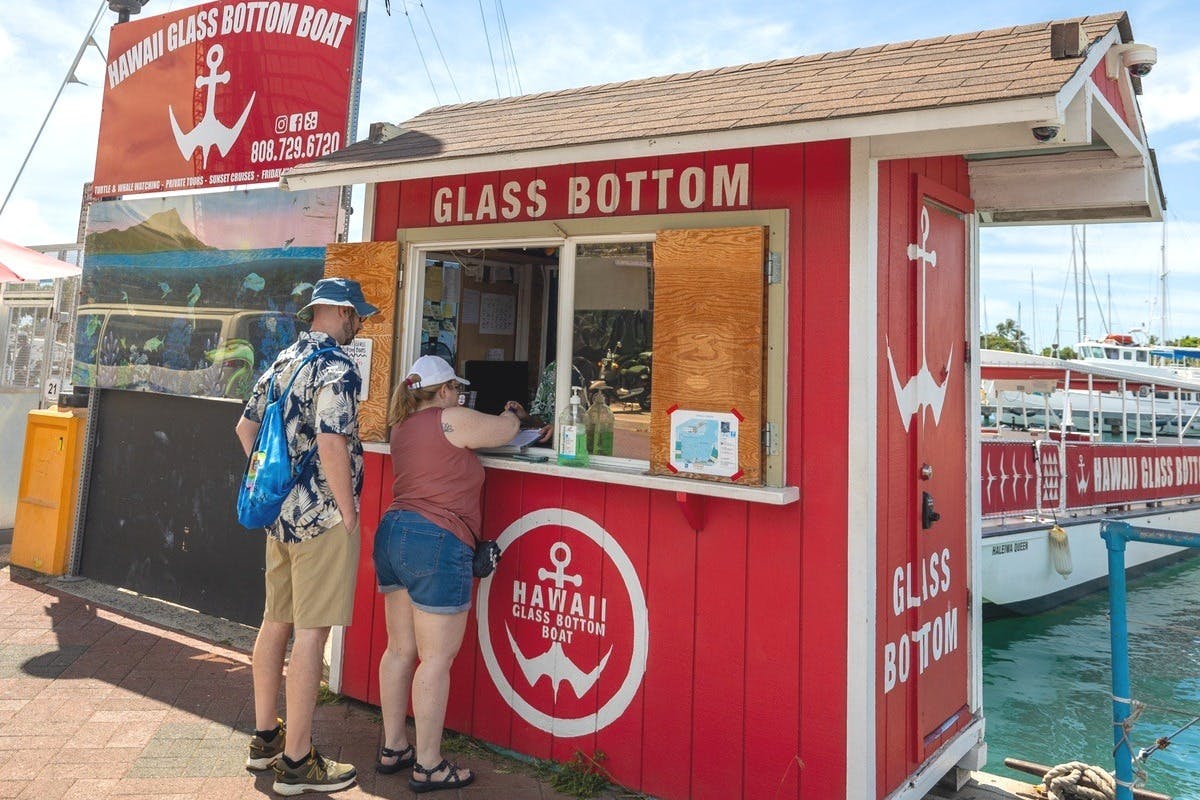 HAWAII GLASS BOTTOM BOAT TOURS
