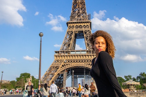 フランス パリ エッフェル塔でプロによる写真撮影ツアー ＜オンライン共有あり＞(即日発券)
