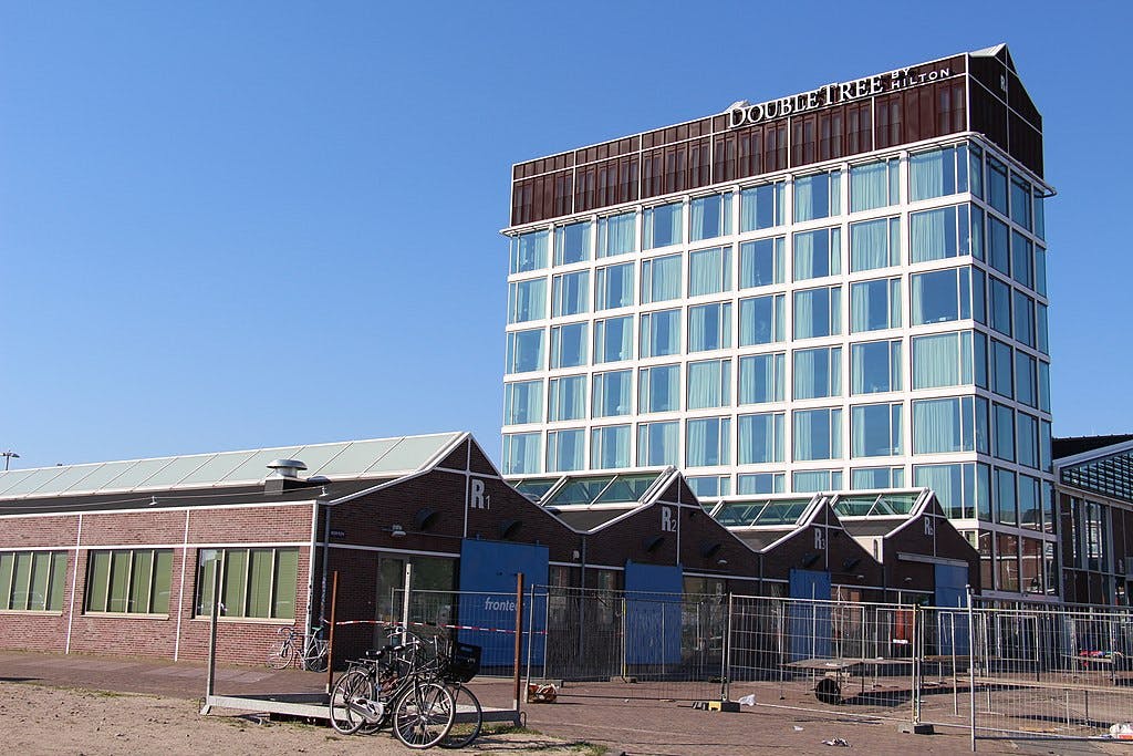 NDSM 선착장 암스테르담