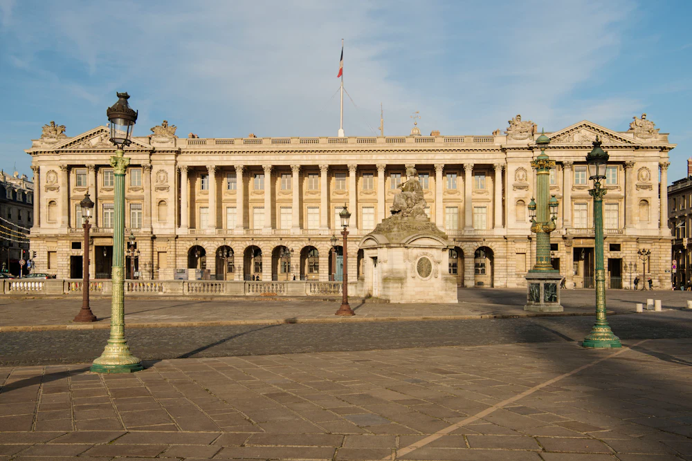Musée de l'Armée & Napoleon's Tomb + Musée National de la Marine — Bundles  in Paris