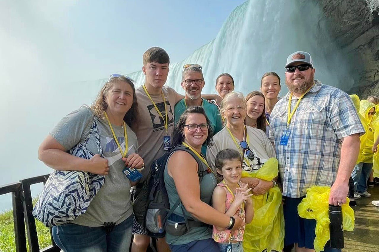 나이아가라 폭포로 떠나는 가족 여행 - 독특하고 멋진 도보 투어