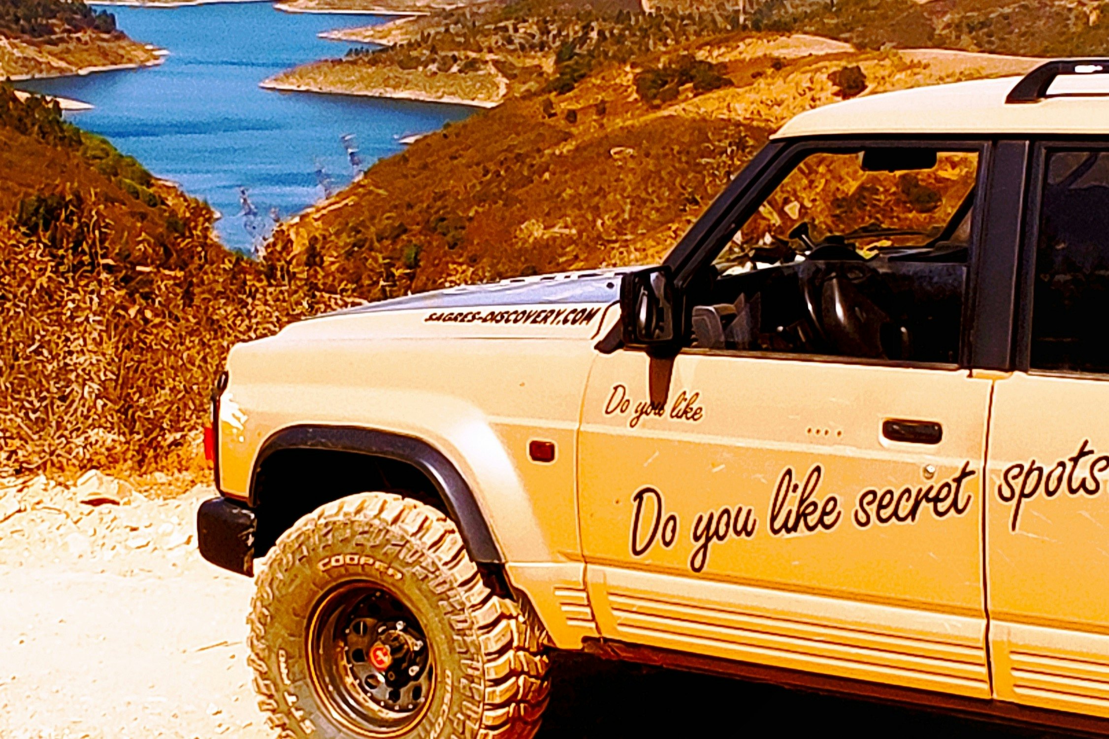 Sierra de Monchique y Lago Bravura: Excursión Guiada de Medio Día en 4X4 + Traslado