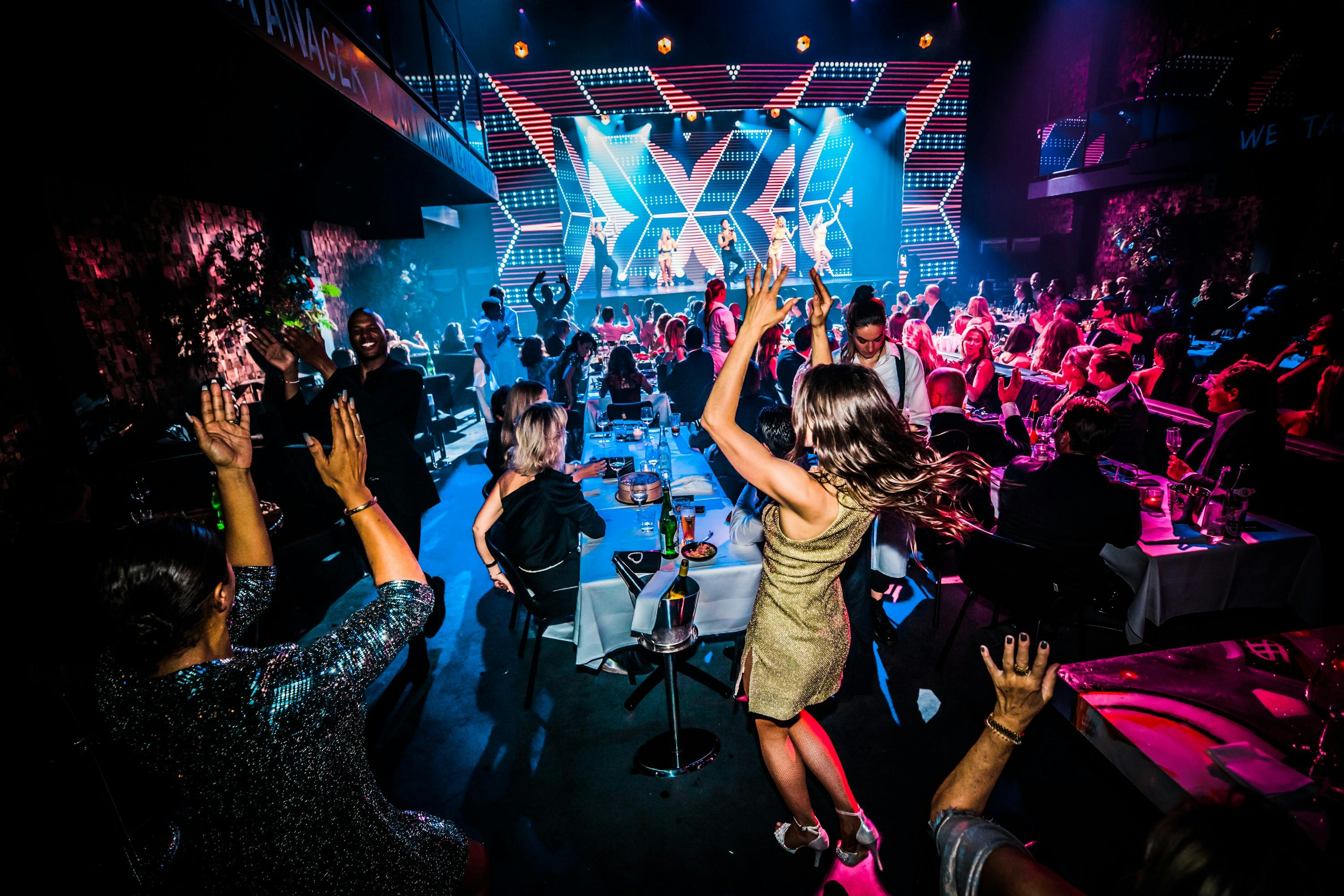 The Harbour Club Theater Amsterdam: Vegas Variety Dinner Show 4