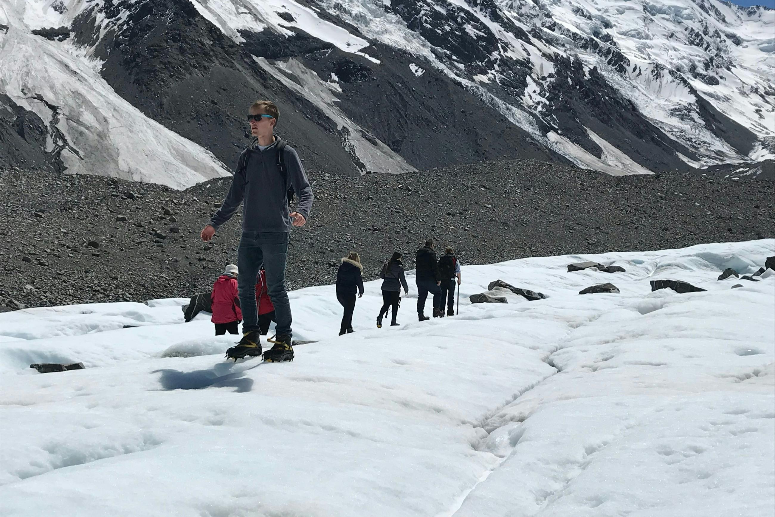 Fox Glacier: 4-Hr Helihike Experience