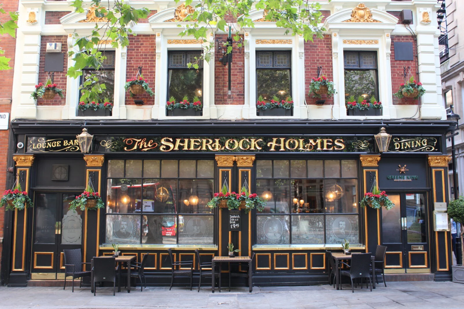 London: Sherlock Holmes Guided Walking Tour