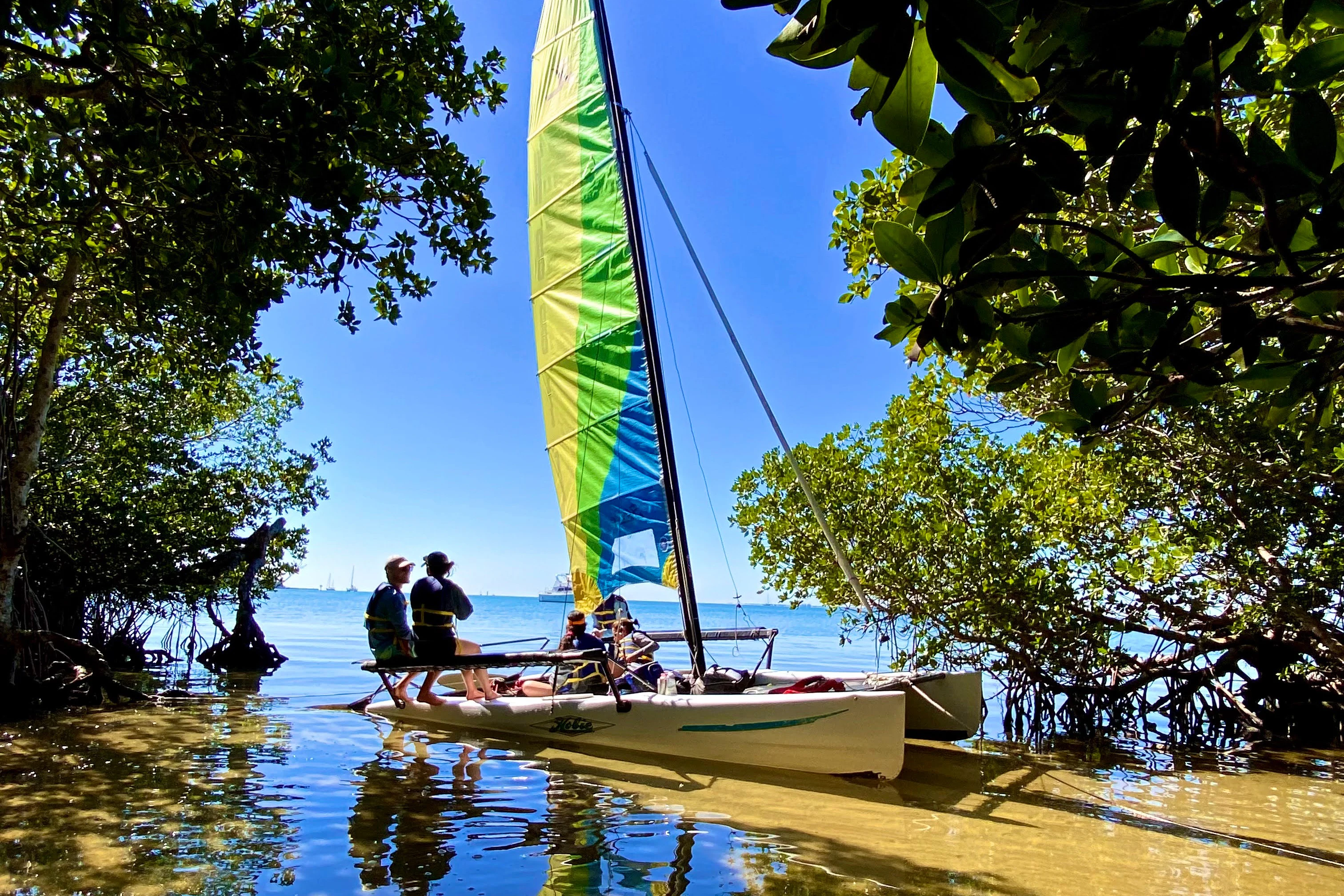 Miami Biscayne Bay: Intimate Eco-Sailing Adventure + Snorkeling