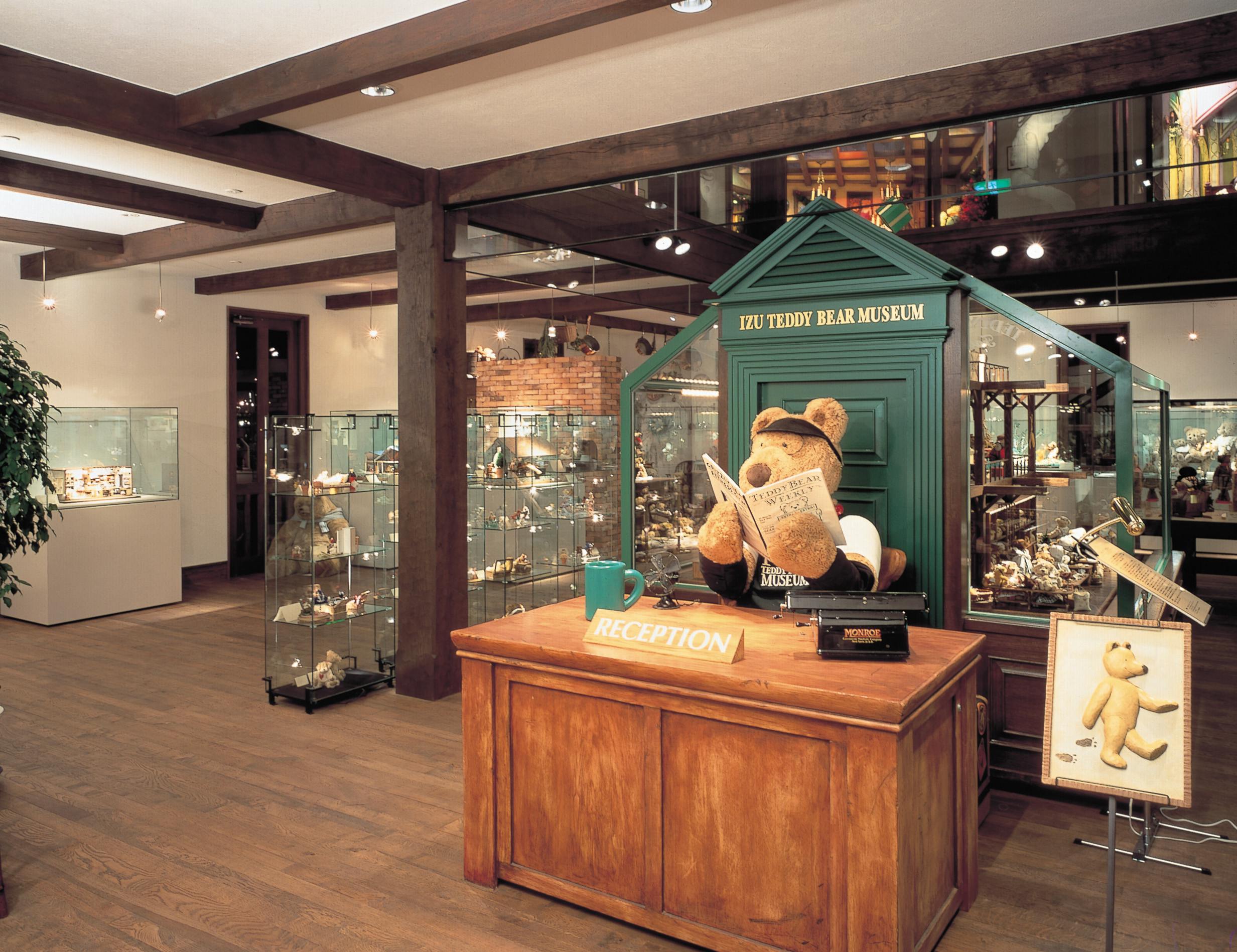 Izu Teddy Bear Museum: Admission Ticket with 100 JPY Discount