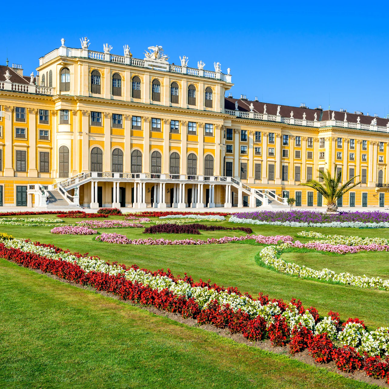Schönbrunn Palace & Gardens: Entry Ticket + Guided Tour in Vienna – Tiqets