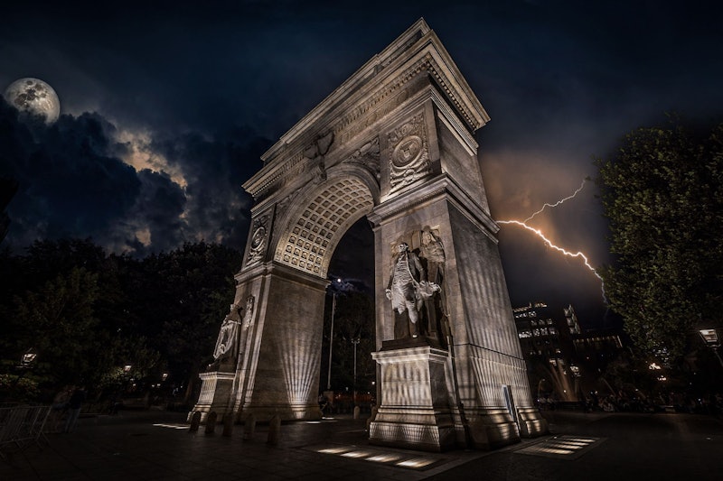 Greenwich Village Haunting Tour in New York, New York City