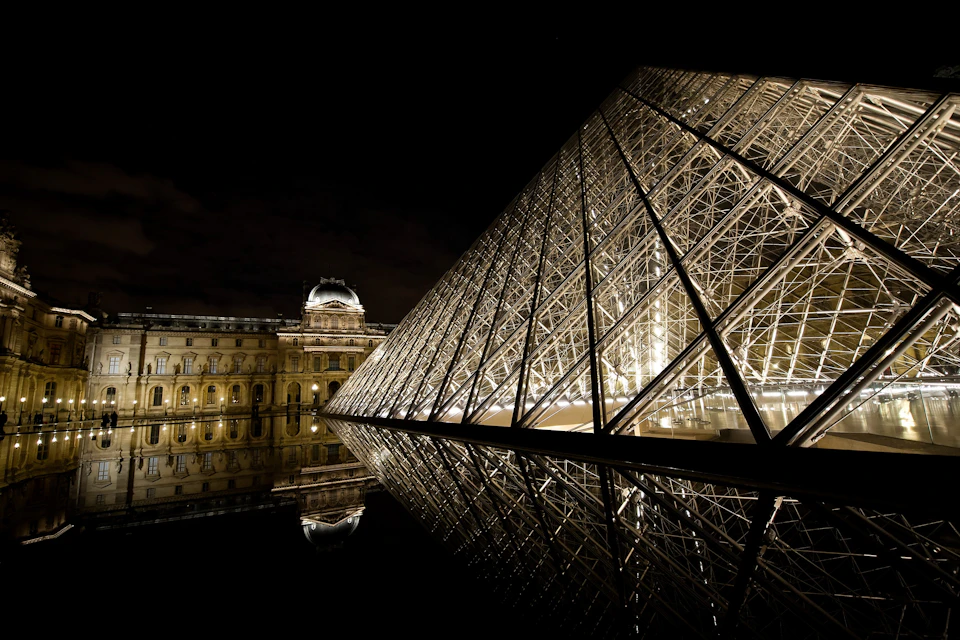 Louvre by night
