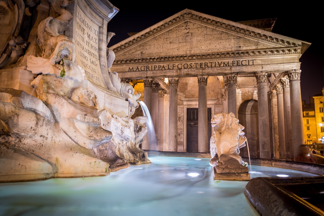 Combo de día completo: Visita a las Criptas y Catacumbas y Leyendas y Fantasmas de Roma - Alojamientos en Roma