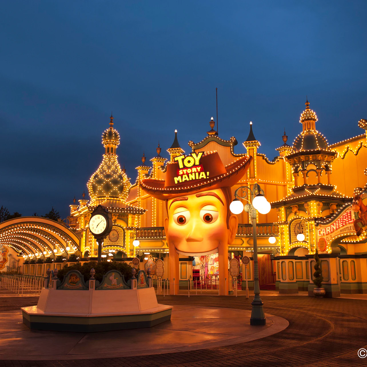 Tokyo Disney Resort|Tokyo DisneySea 1-Day Passport in Tokyo – Tiqets