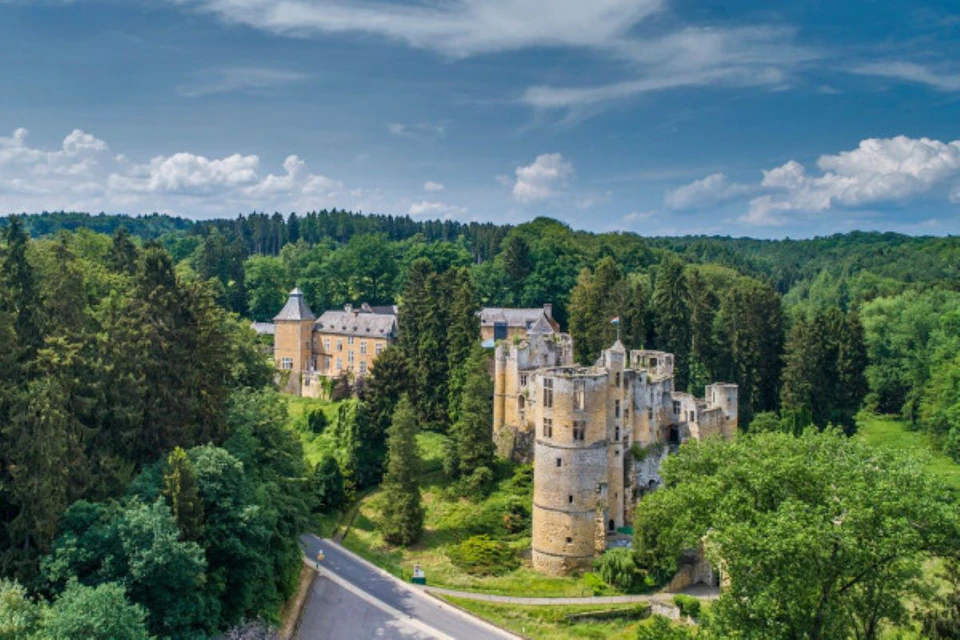 Facade of the Beaufort Castle