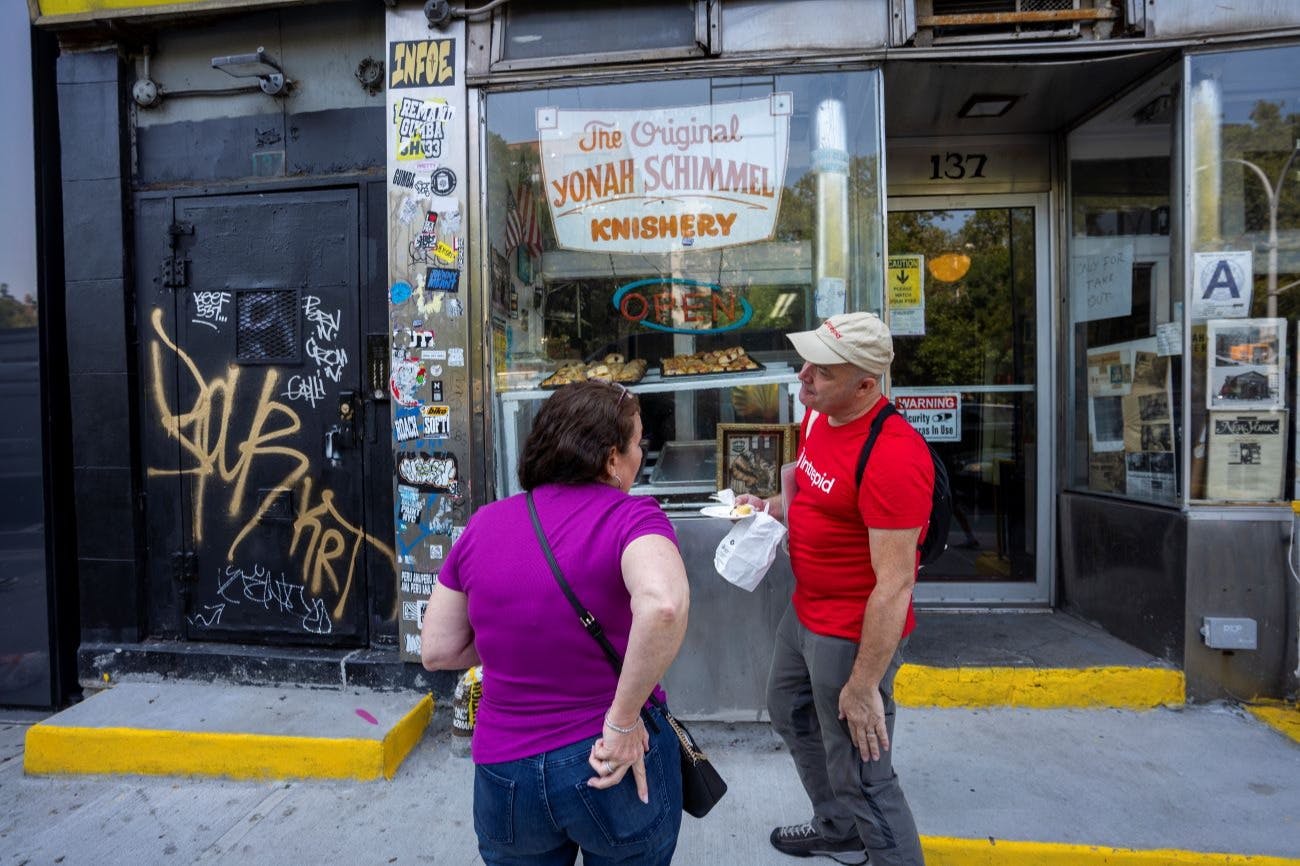 NYC: Lower East Side Food Tour - Photo 6