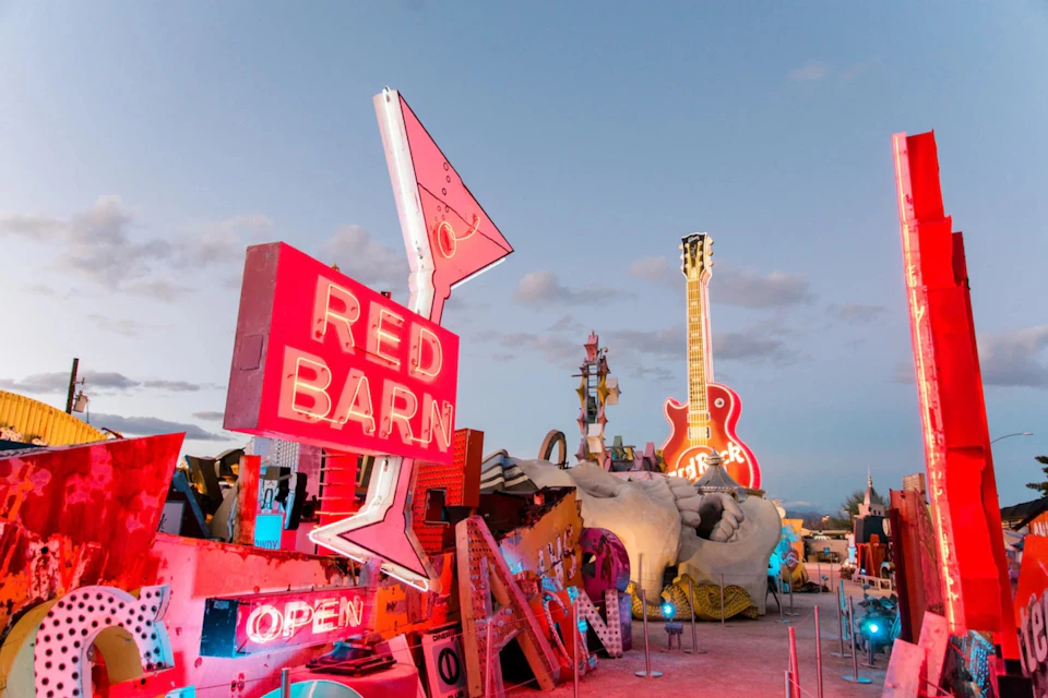 Neon Museum Evening Experience and Las Vegas Night Tour