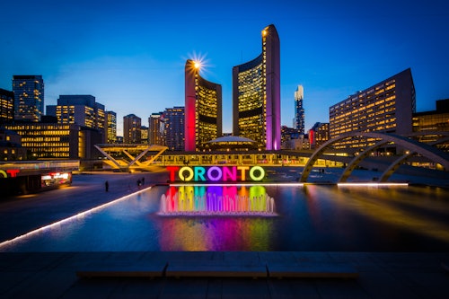 Scenic Toronto Night Tour with CN Tower Admission