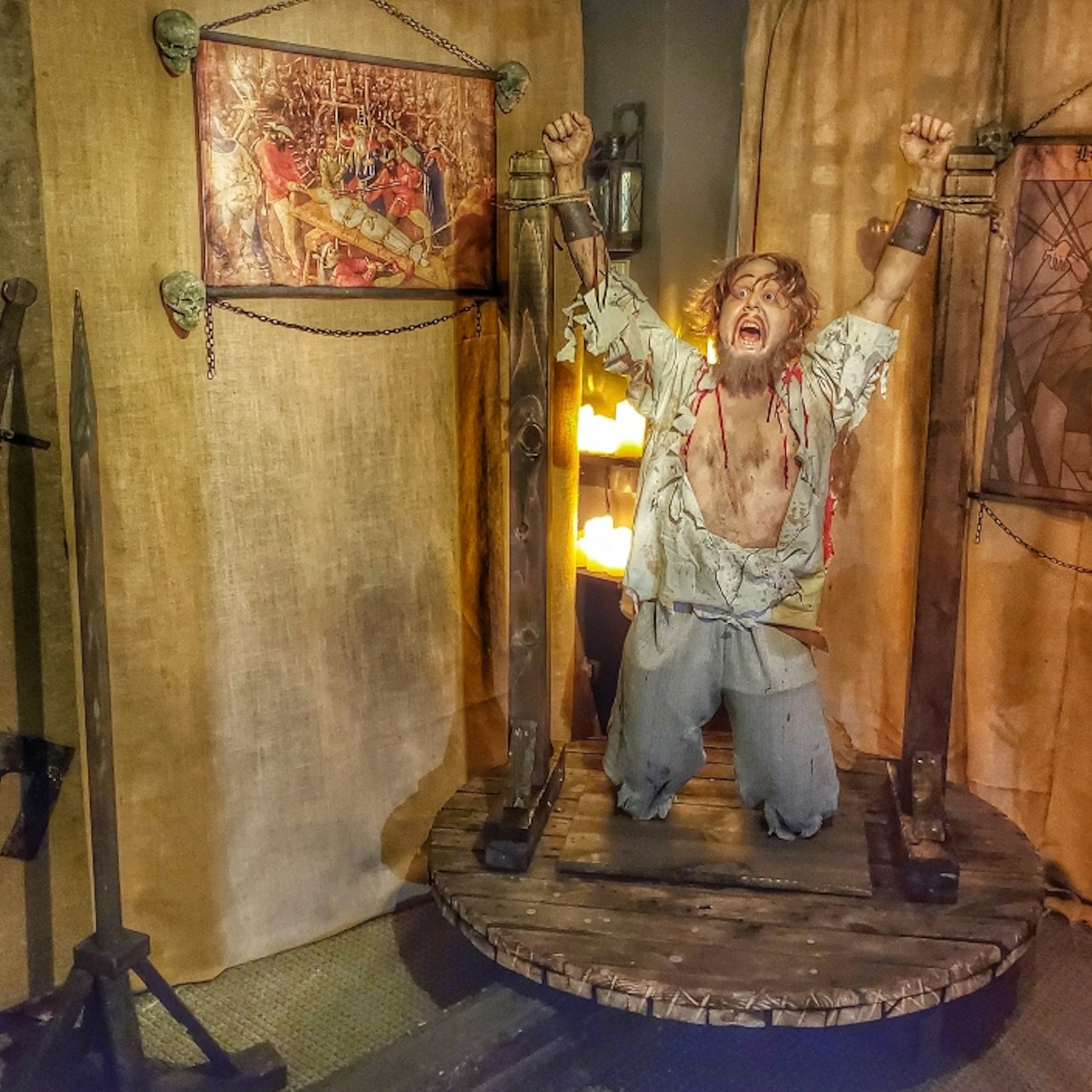 Museo della Tortura Medievale con caccia ai fantasmi - Alloggi in Los Angeles
